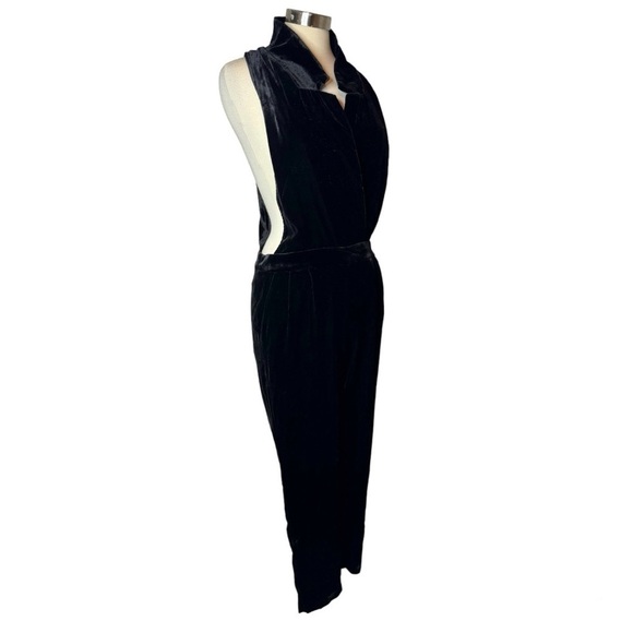ANTHROPOLOGIE HARLYN Velvet Black Tuxedo Jumpsuit size S - Picture 5 of 13